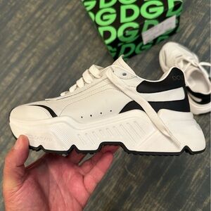 Dolce Gabbana Napa leather Day Master color White / Black size 37 US woman 7